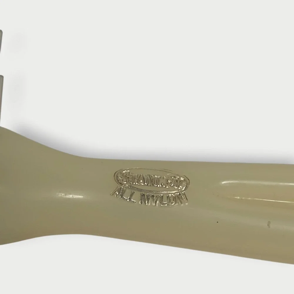 NEW Vintage STANLEY ROTARY‎ Hairbrush Half Round Crescent BONE COLOR Nylon NOS